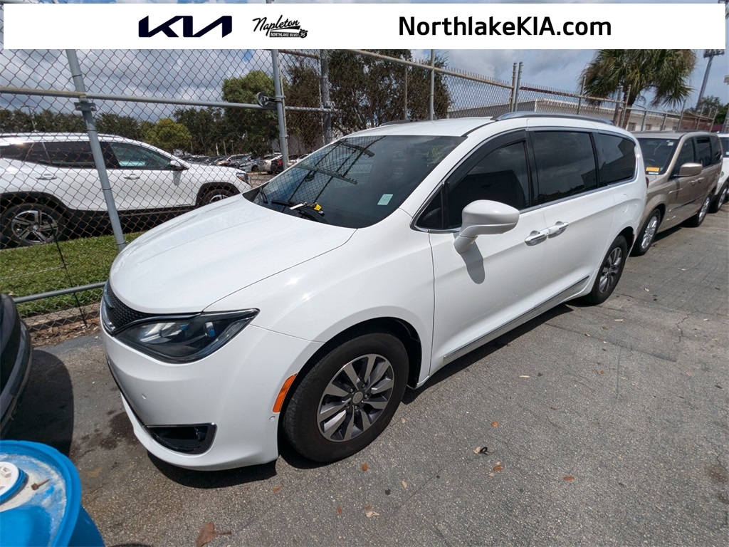 2019 Chrysler Pacifica Touring L Plus 1