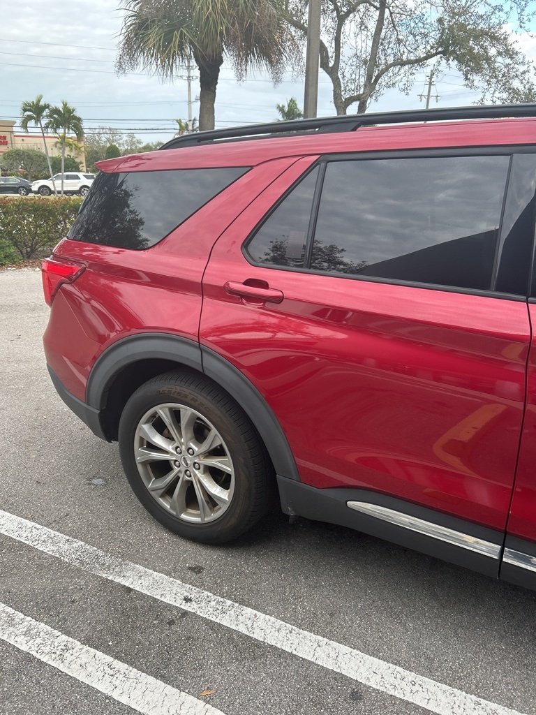 2020 Ford Explorer XLT 9