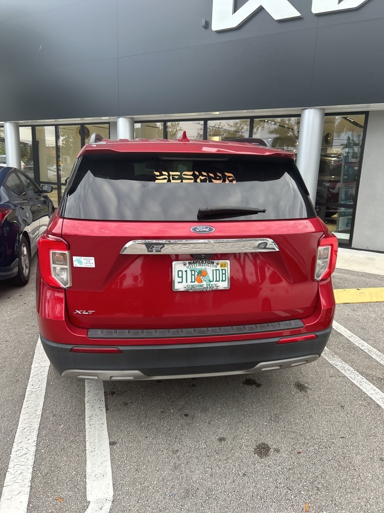 2020 Ford Explorer XLT 10