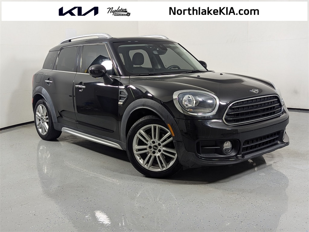 2019 MINI Cooper Countryman Classic 1