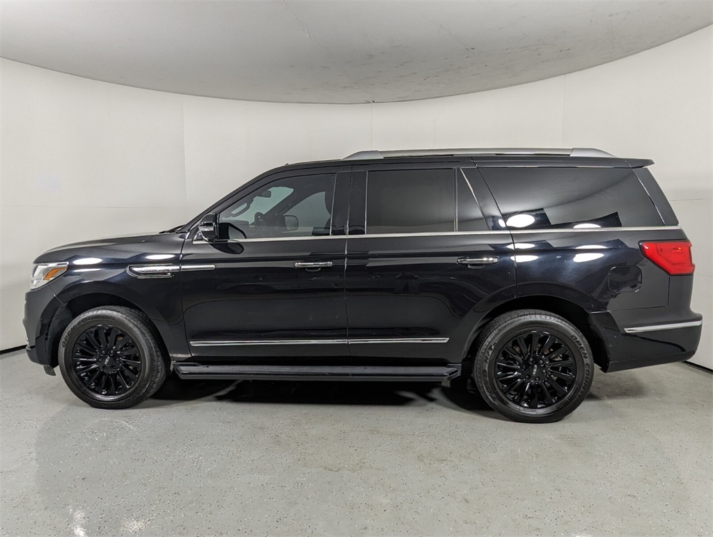 2019 Lincoln Navigator Standard 4