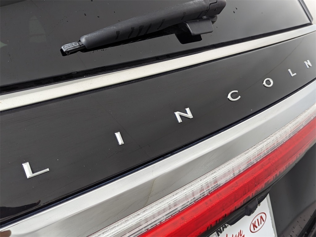 2019 Lincoln Navigator Standard 9