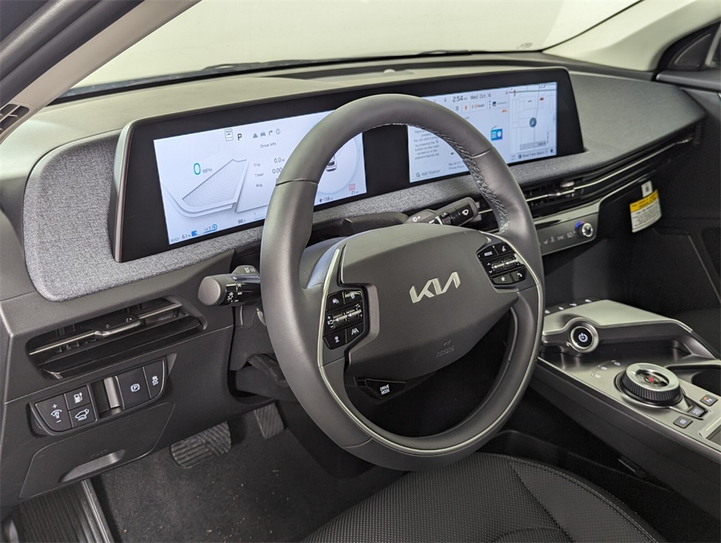 2024 Kia EV6 Wind 11