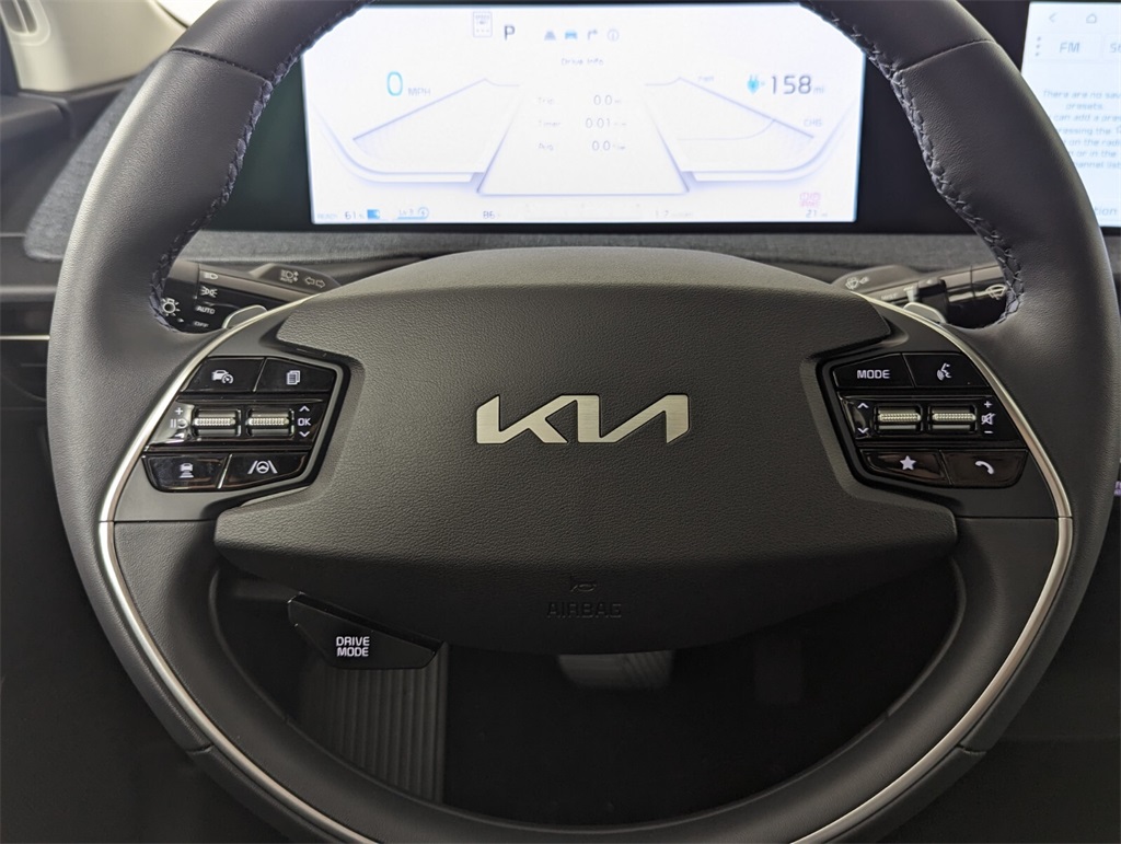 2024 Kia EV6 Wind 17