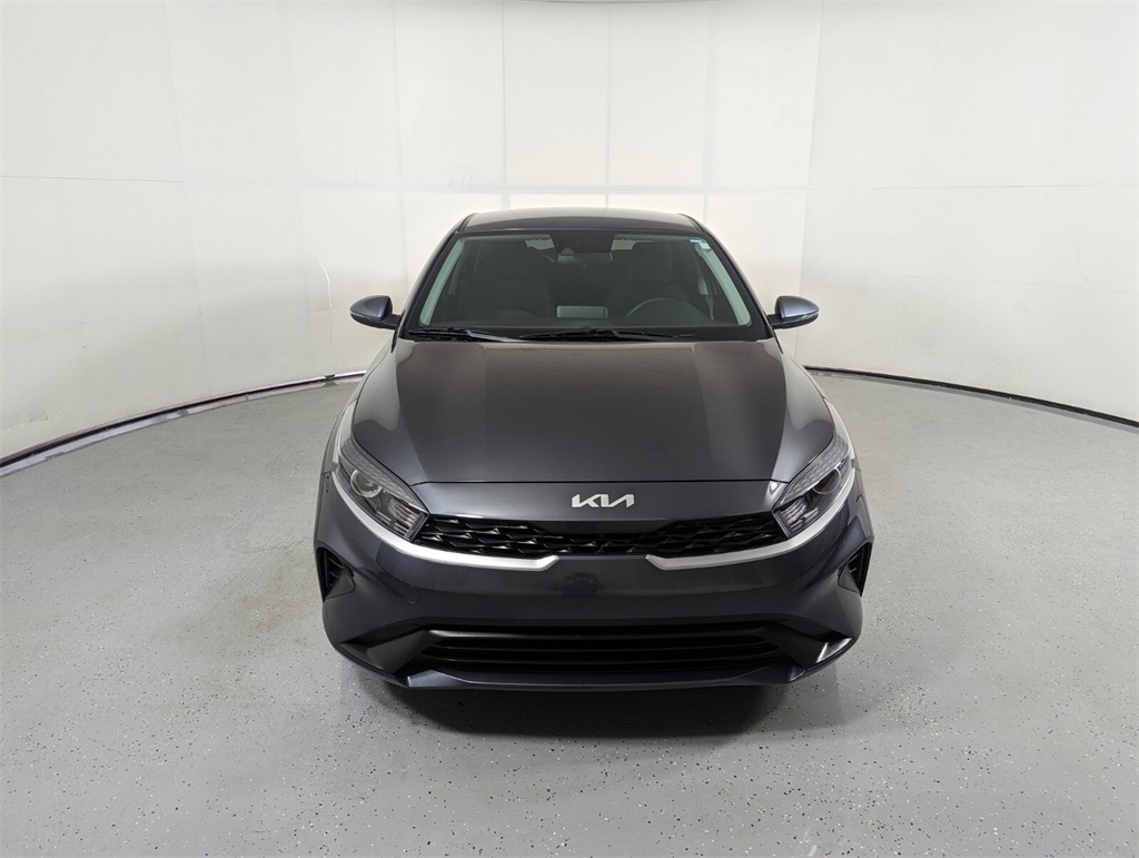 2024 Kia Forte LXS 2