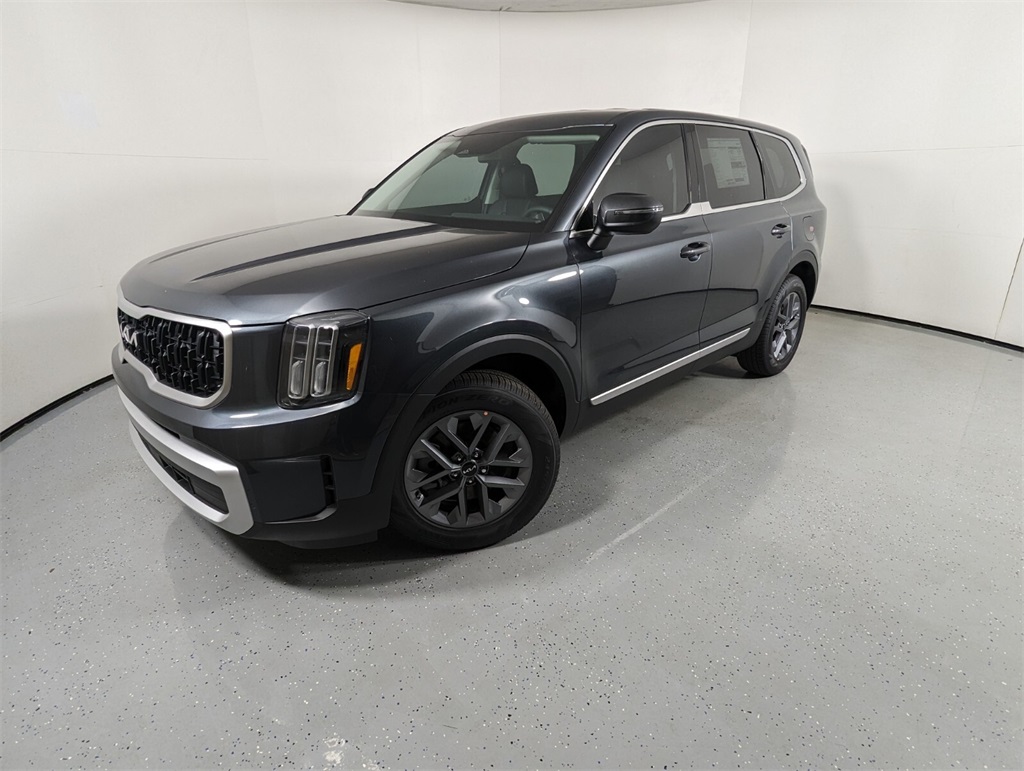 2024 Kia Telluride LX 3