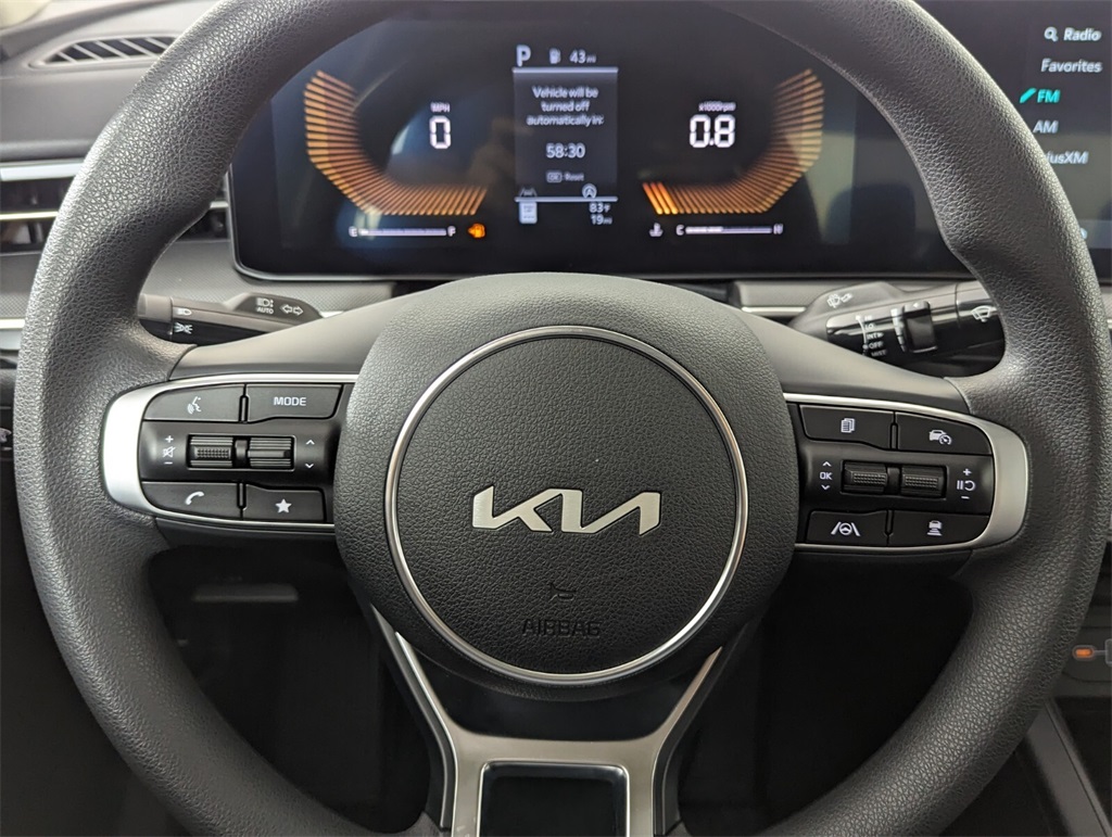 2025 Kia K5 LXS 16