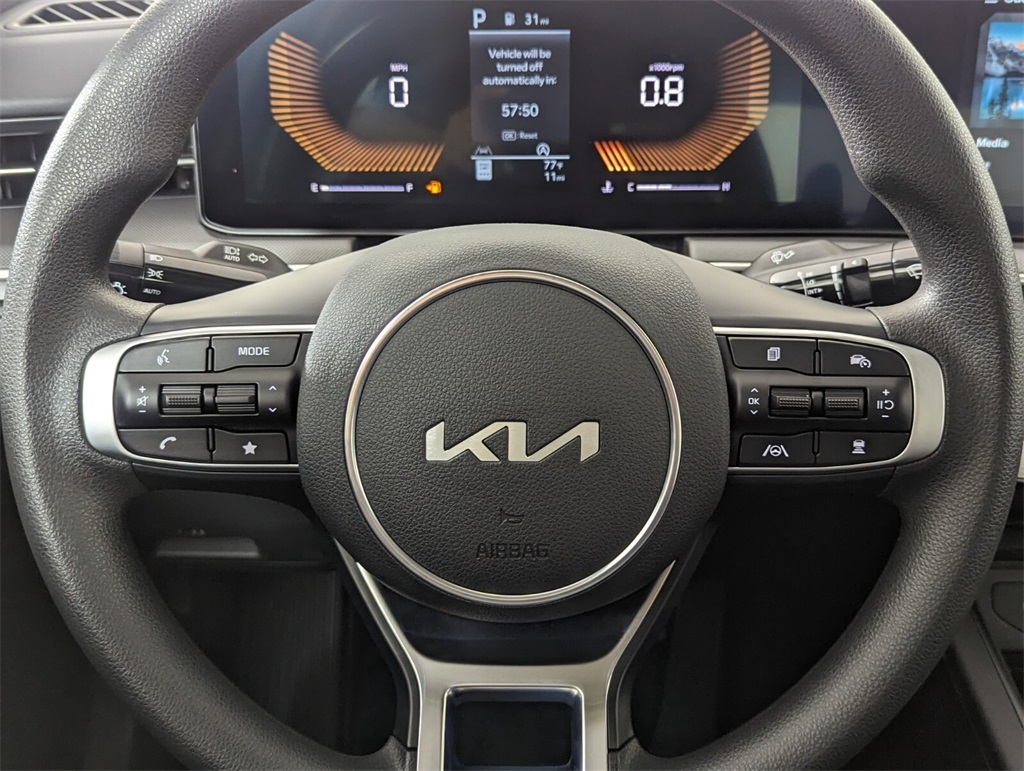 2025 Kia K5 LXS 16