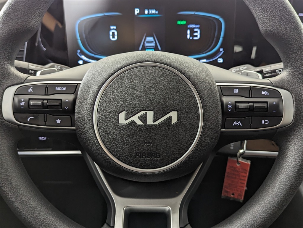 2025 Kia Sportage Hybrid LX 16