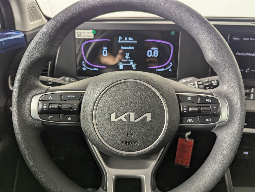 2025 Kia Sportage LX 18