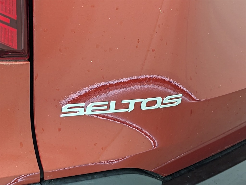 2025 Kia Seltos SX 8