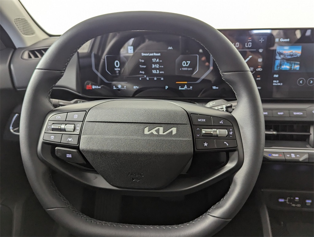 2025 Kia K4 EX 18