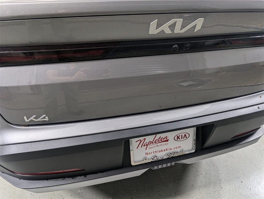 2025 Kia K4 EX 8