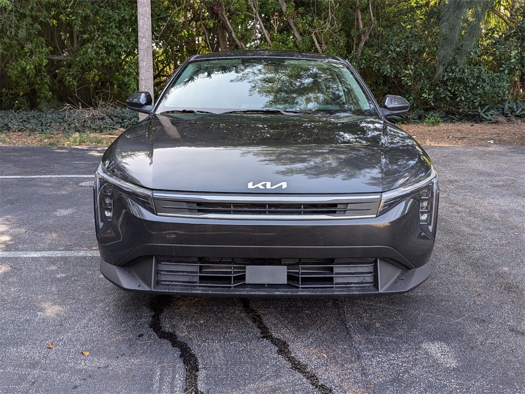 2025 Kia K4 LXS 2