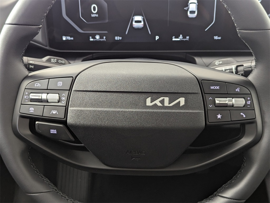 2025 Kia K4 EX 16