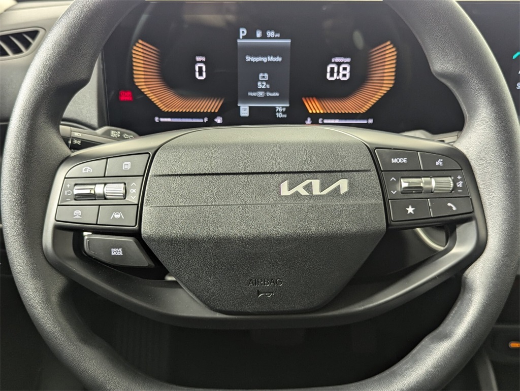 2025 Kia K4 LXS 16