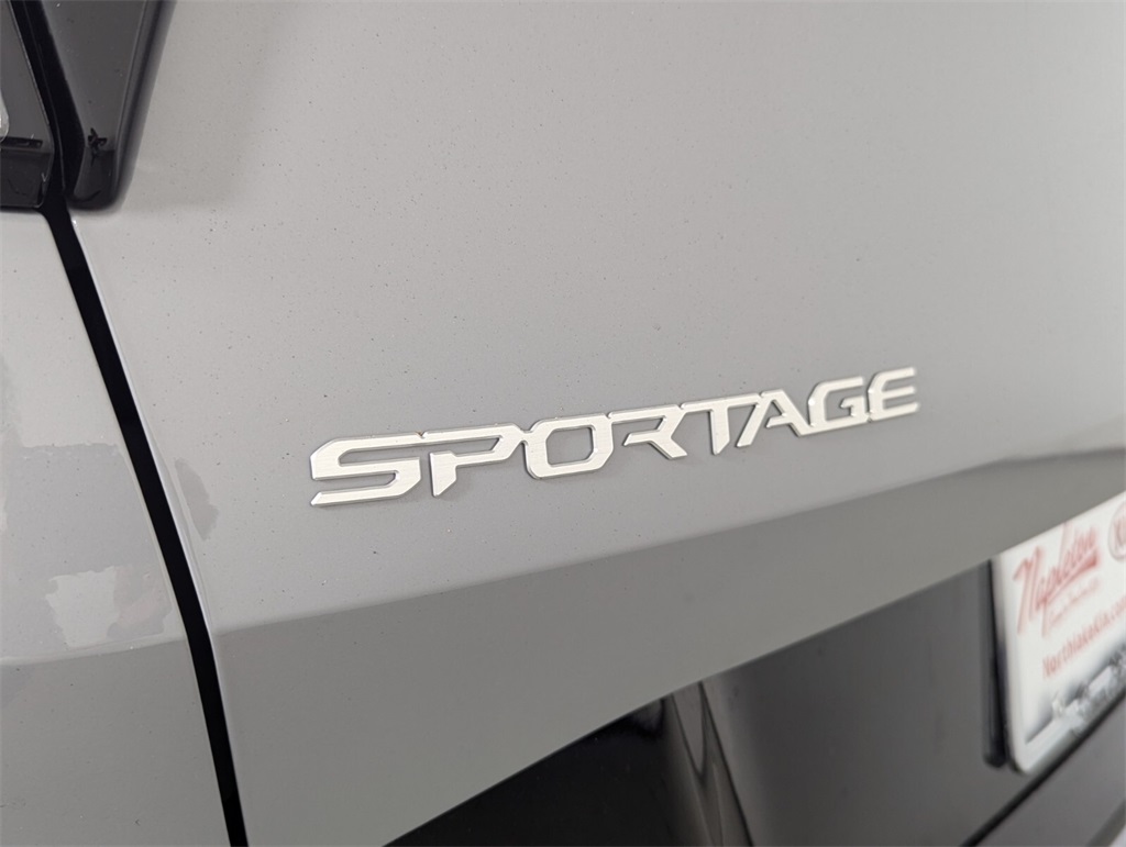 2025 Kia Sportage SX-Prestige 8