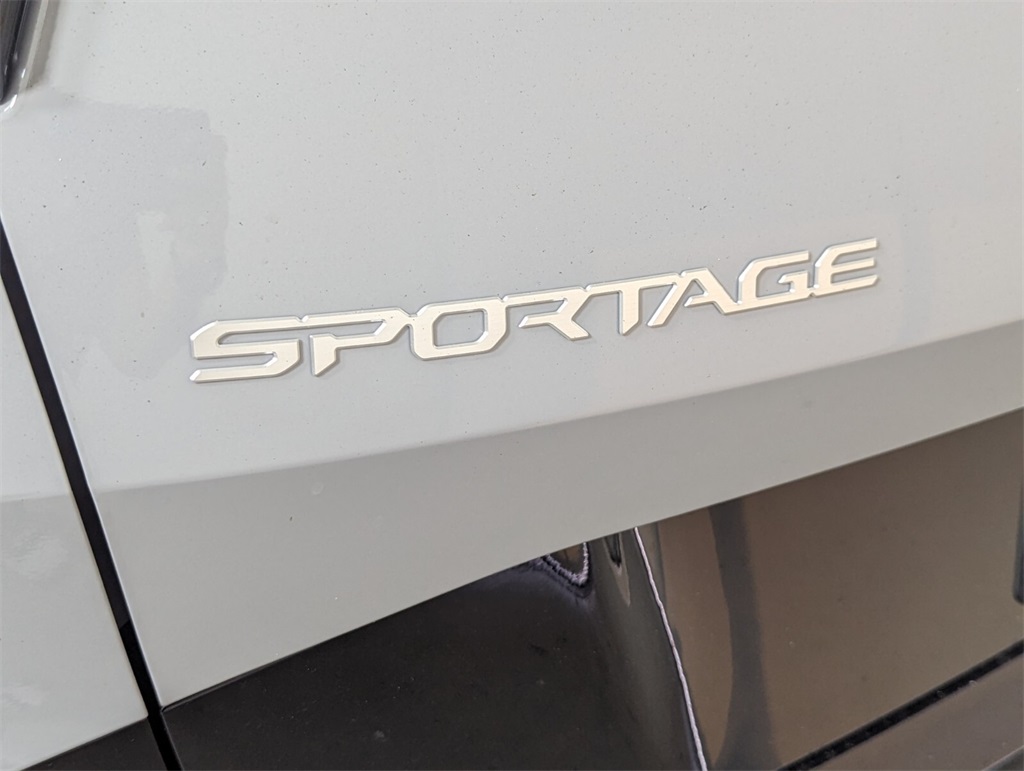 2025 Kia Sportage SX-Prestige 8