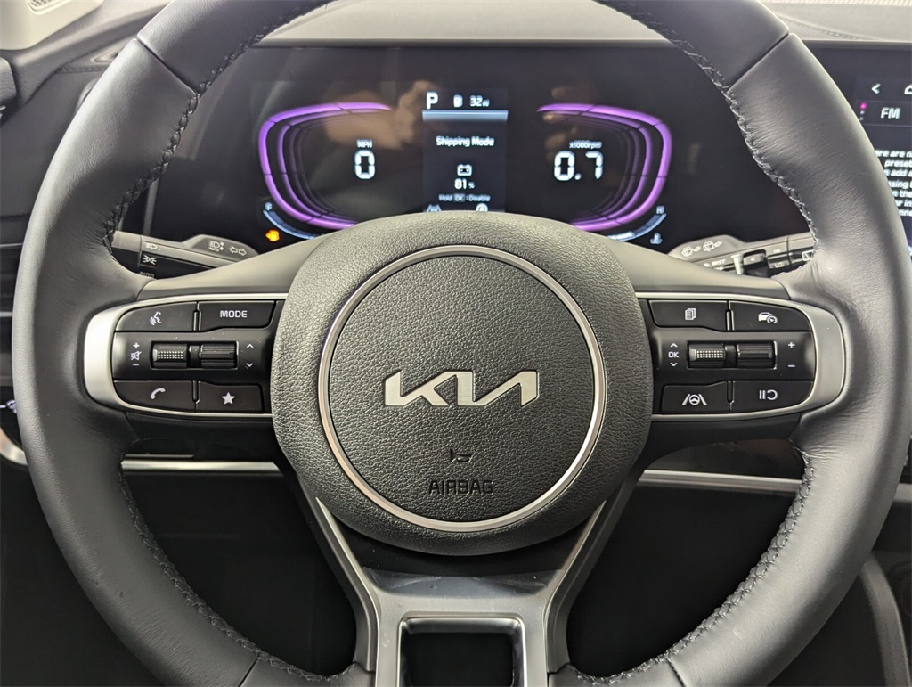 2025 Kia Sportage EX 16