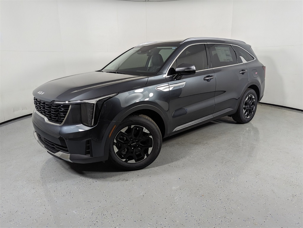 2025 Kia Sorento S 3