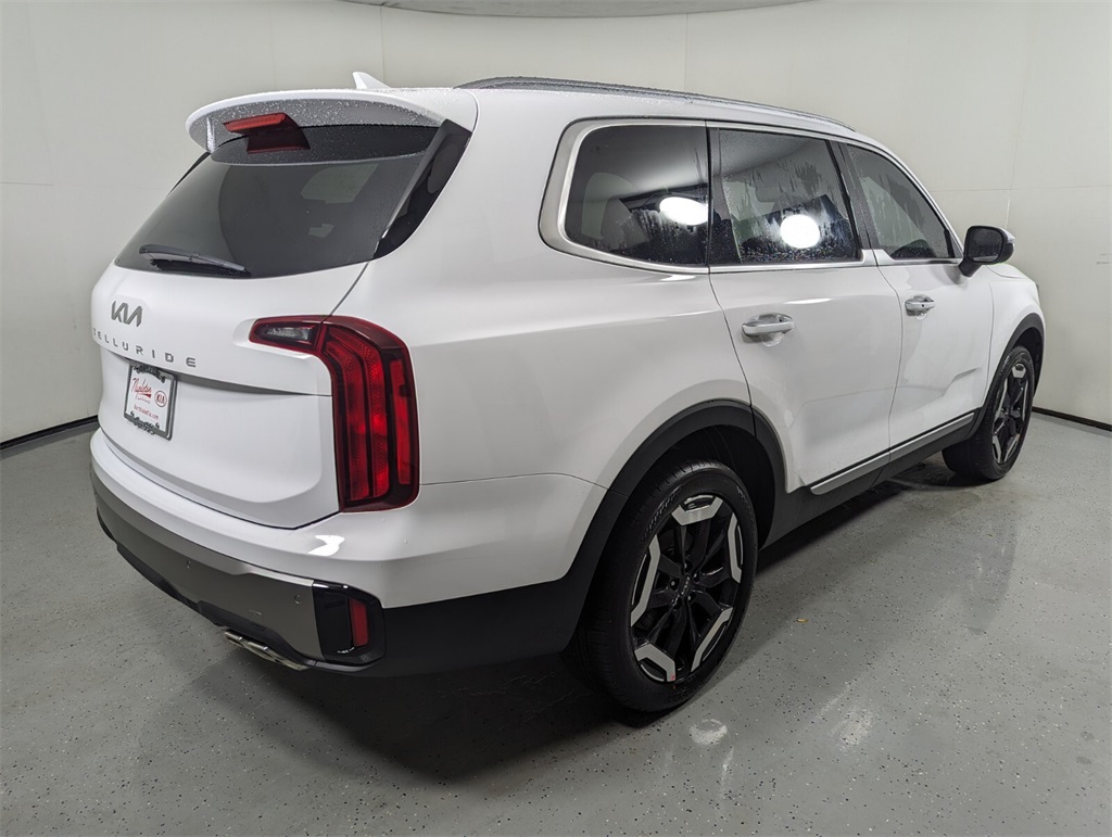 2025 Kia Telluride S 6