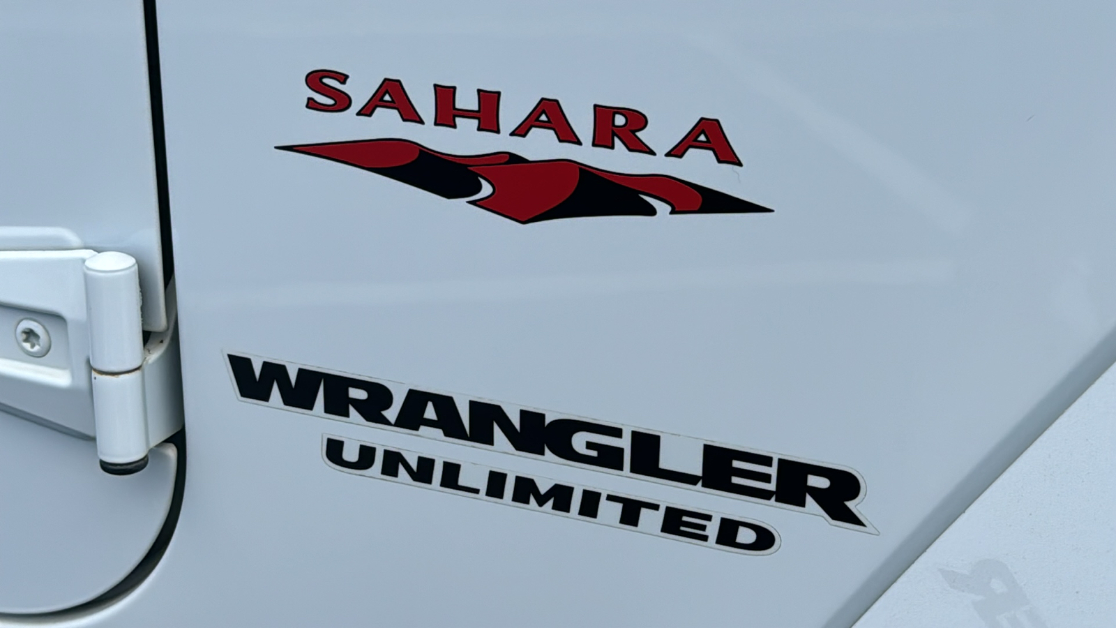2017 Jeep Wrangler Unlimited Sahara 8