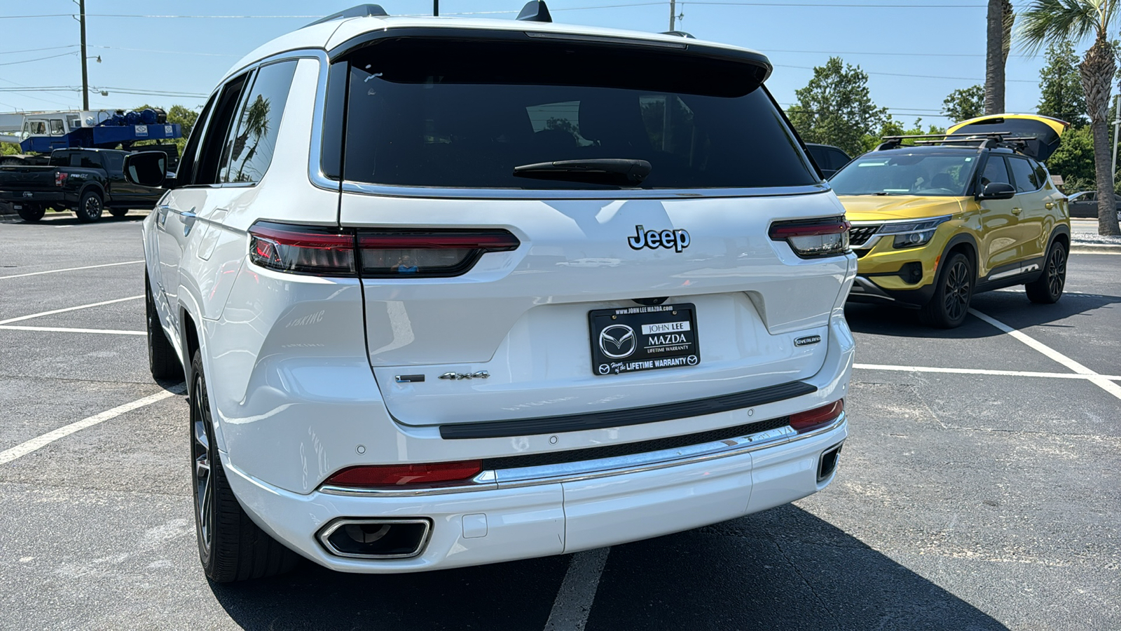 2023 Jeep Grand Cherokee L Overland 5