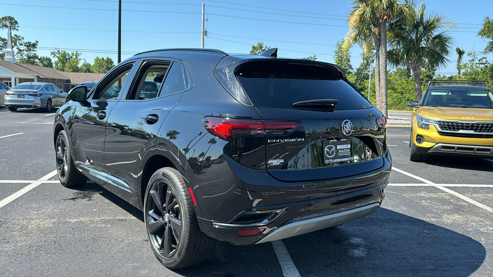 2023 Buick Envision Essence 5