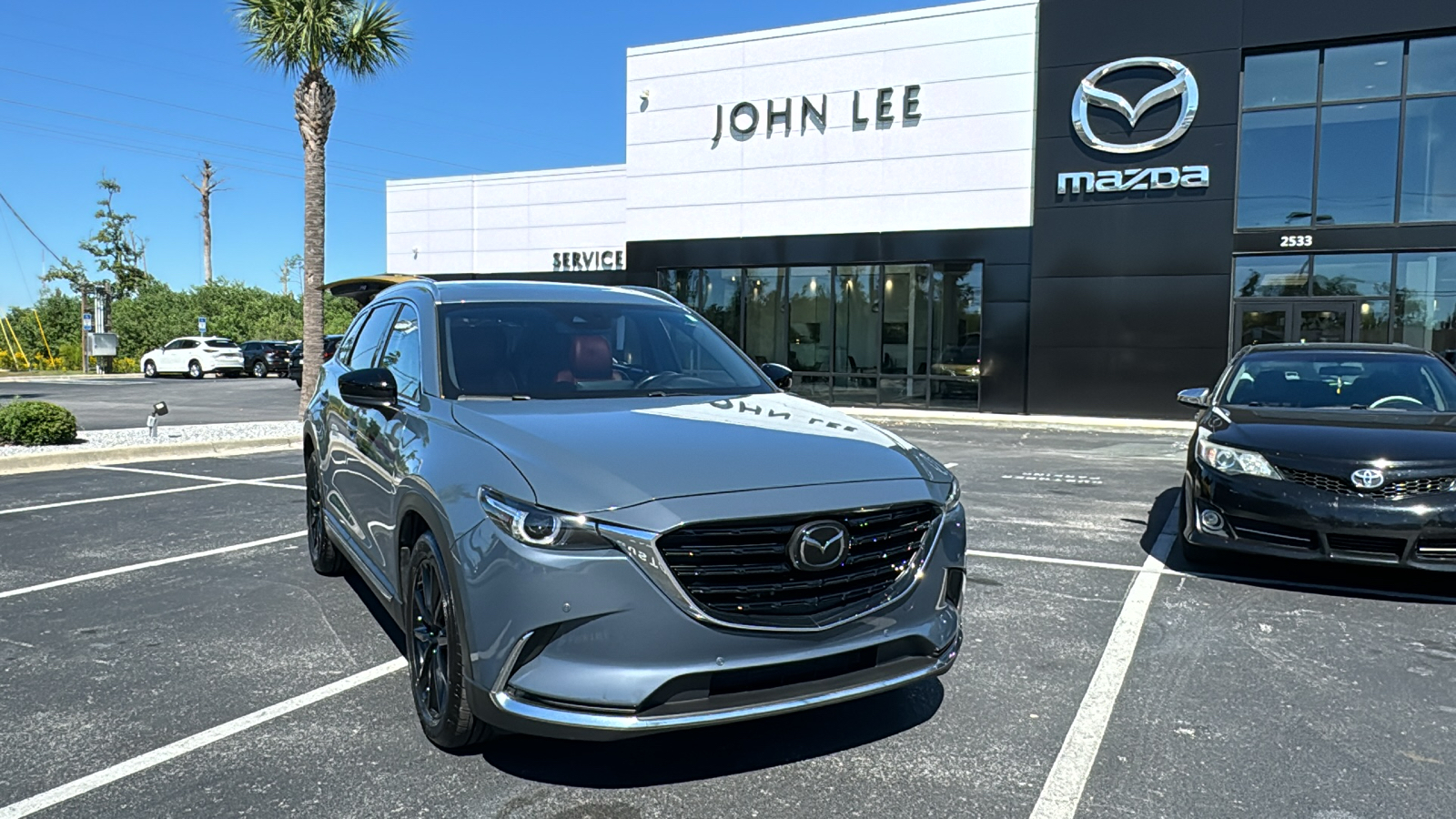 2021 Mazda CX-9 Carbon Edition 1