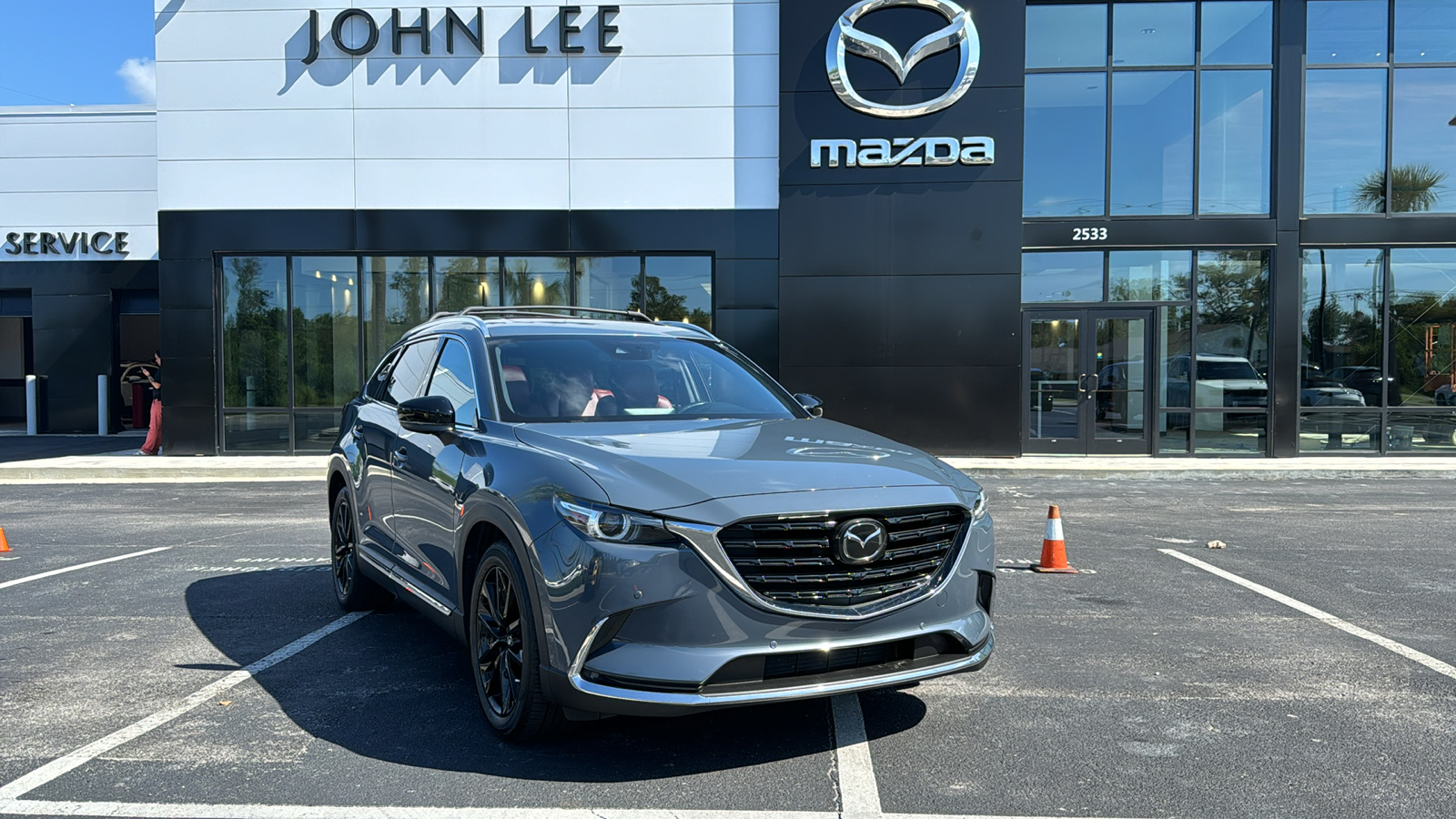 2021 Mazda CX-9 Carbon Edition 1