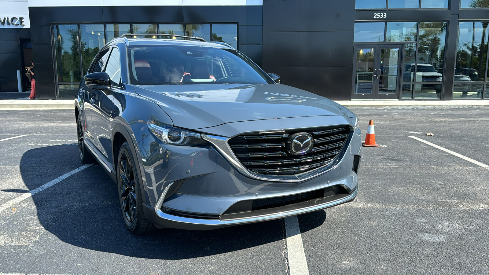 2021 Mazda CX-9 Carbon Edition 2