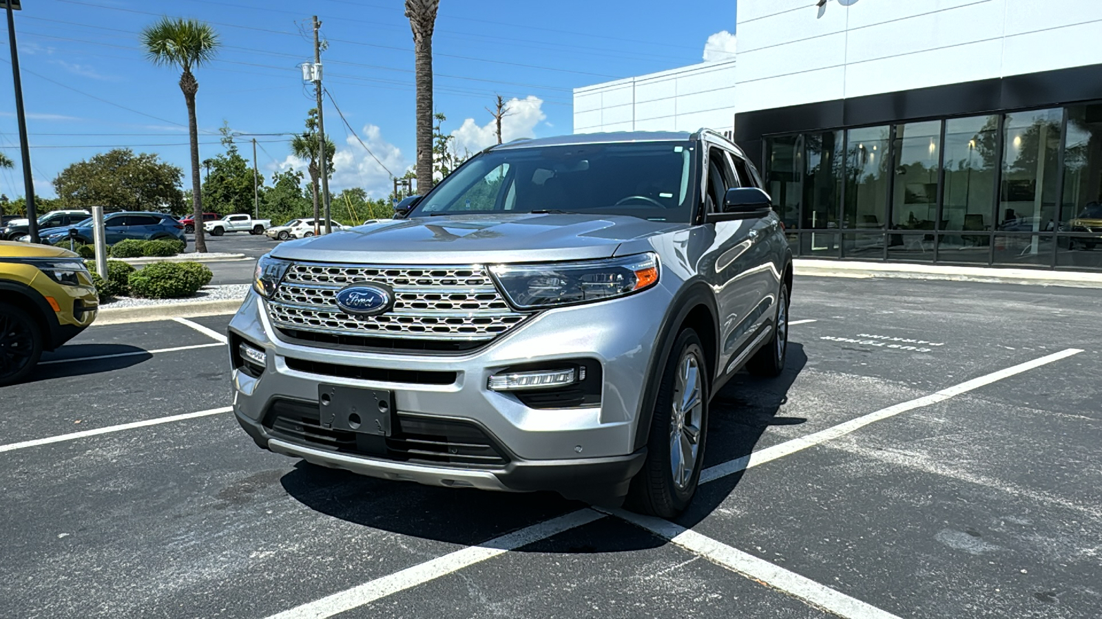 2022 Ford Explorer Limited 4