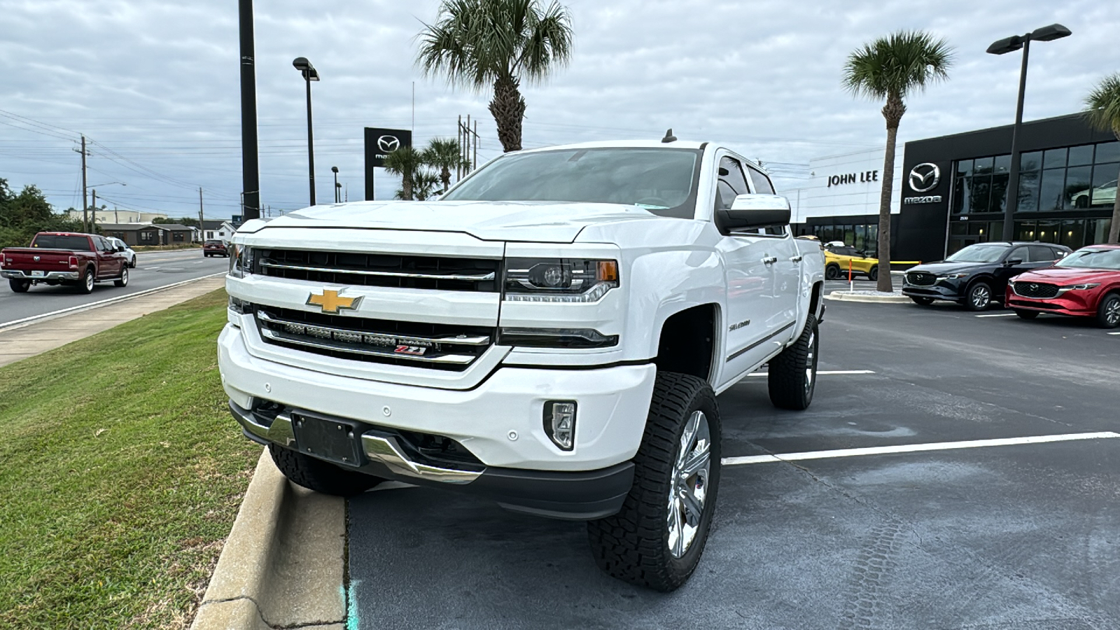 2018 Chevrolet Silverado 1500 LTZ 3