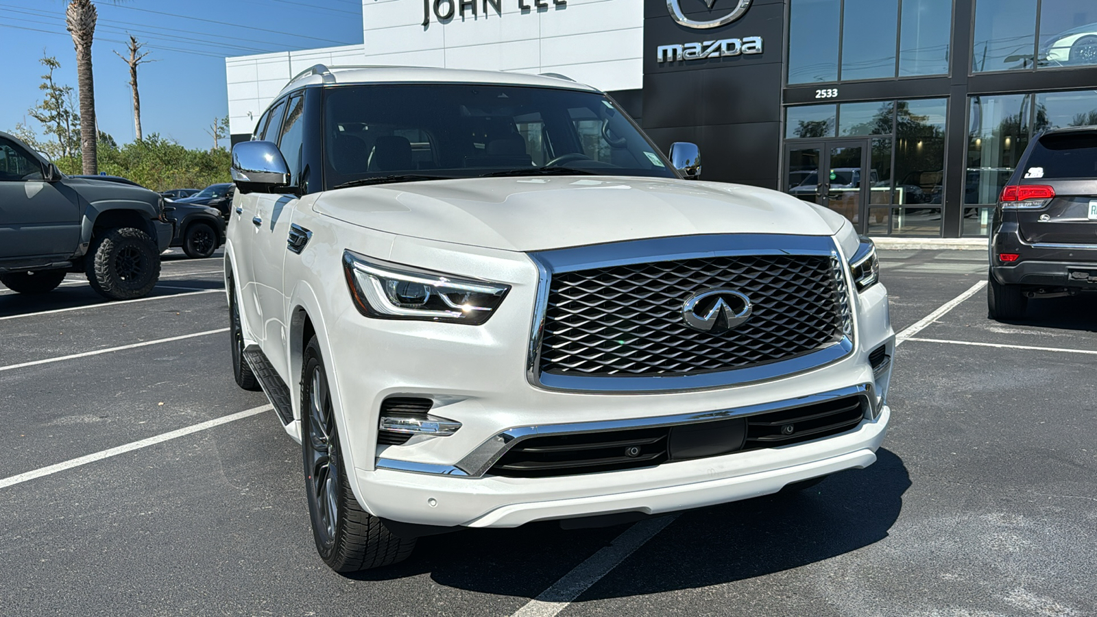 2024 INFINITI QX80 Sensory 2