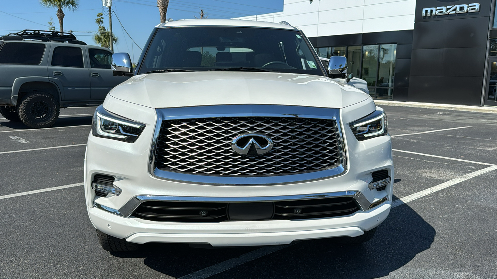 2024 INFINITI QX80 Sensory 3