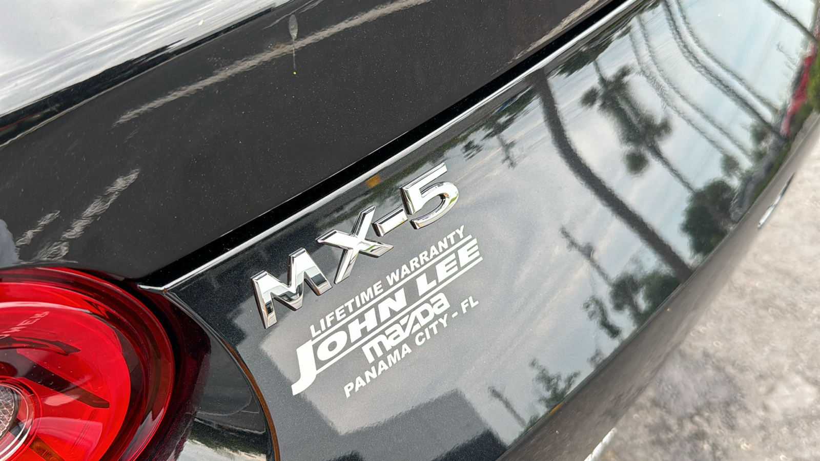 2024 Mazda MX-5 Miata Sport 8