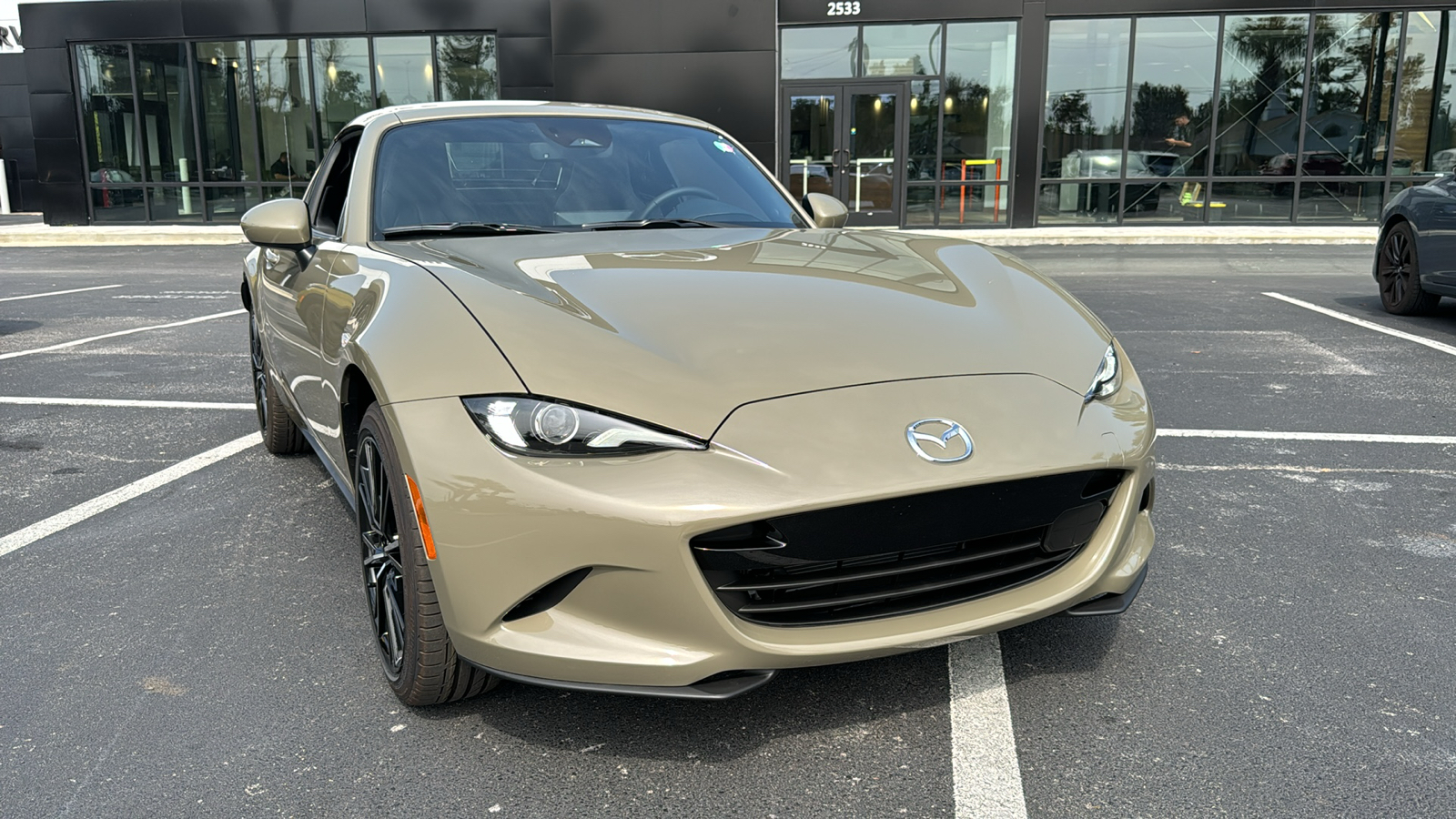 2024 Mazda MX-5 Miata RF Grand Touring 2