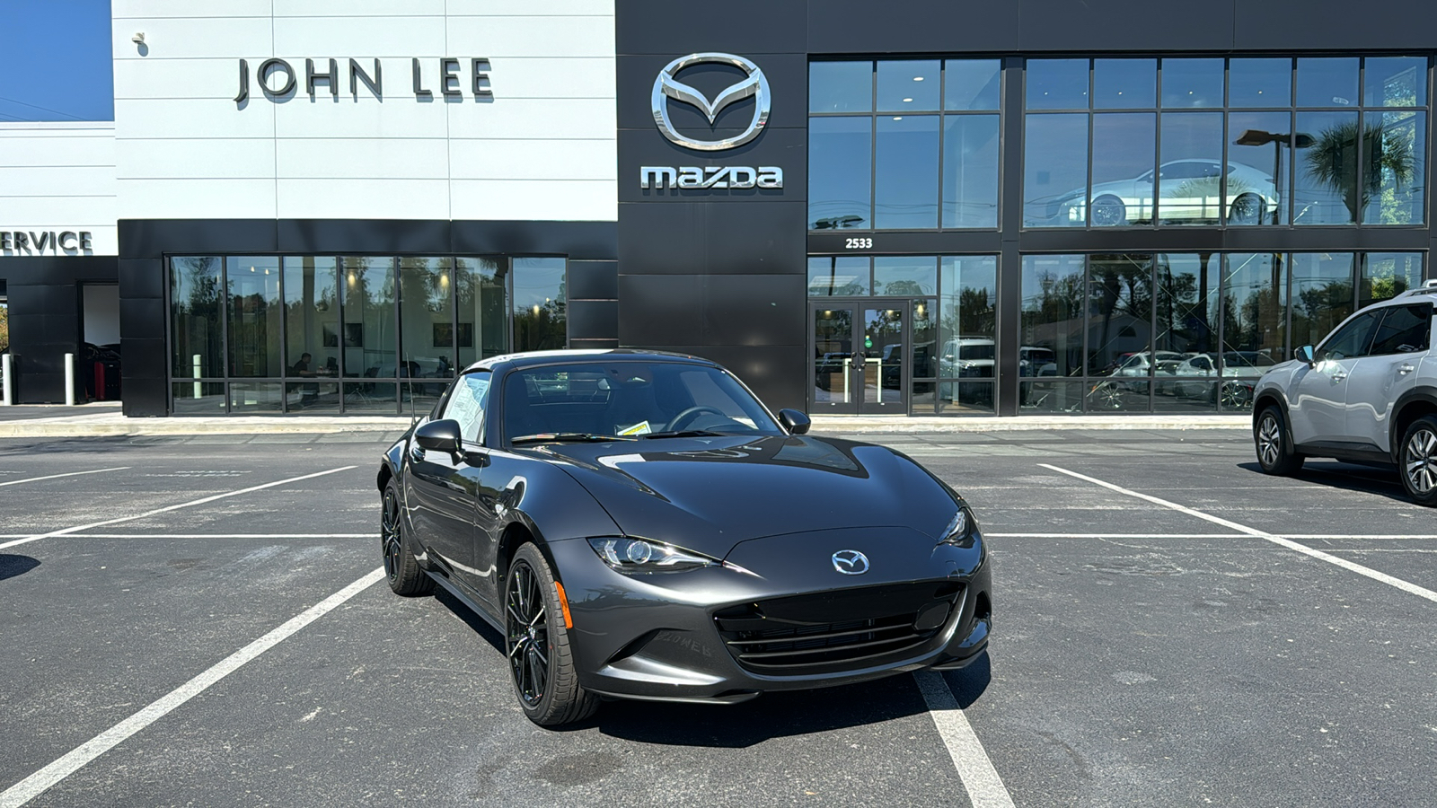 2024 Mazda MX-5 Miata RF Grand Touring 1