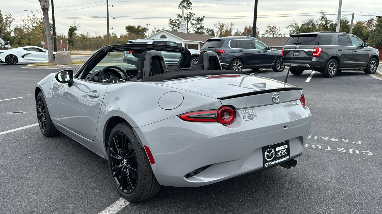 2024 Mazda MX-5 Miata Club 5