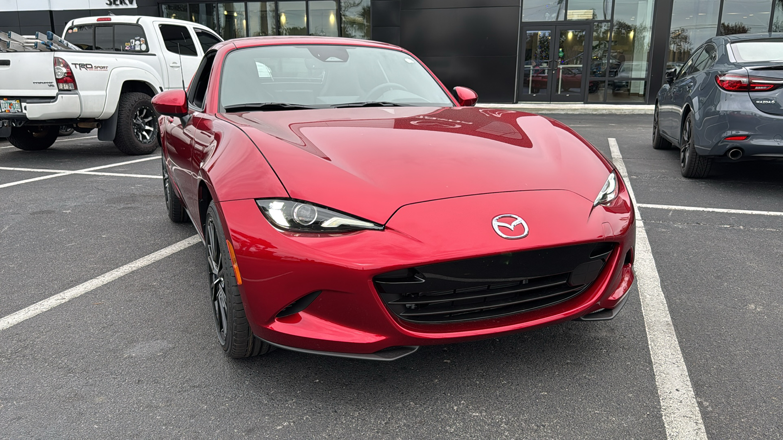 2024 Mazda MX-5 Miata RF Grand Touring 2