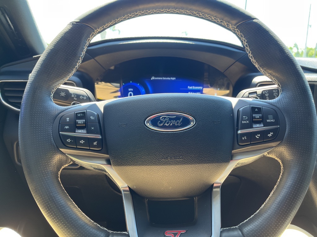 2020 Ford Explorer ST 19