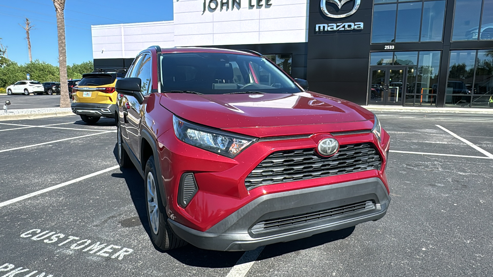 2019 Toyota RAV4 LE 2