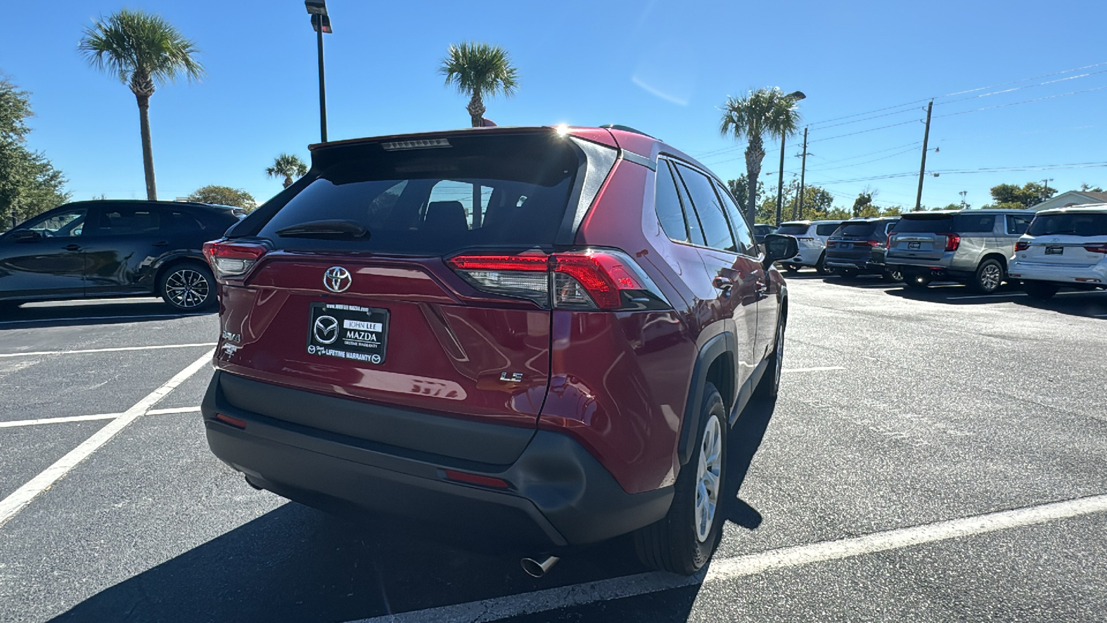 2019 Toyota RAV4 LE 10