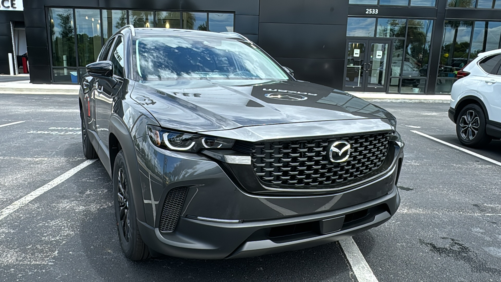 2024 Mazda CX-50 2.5 S Preferred Package 2