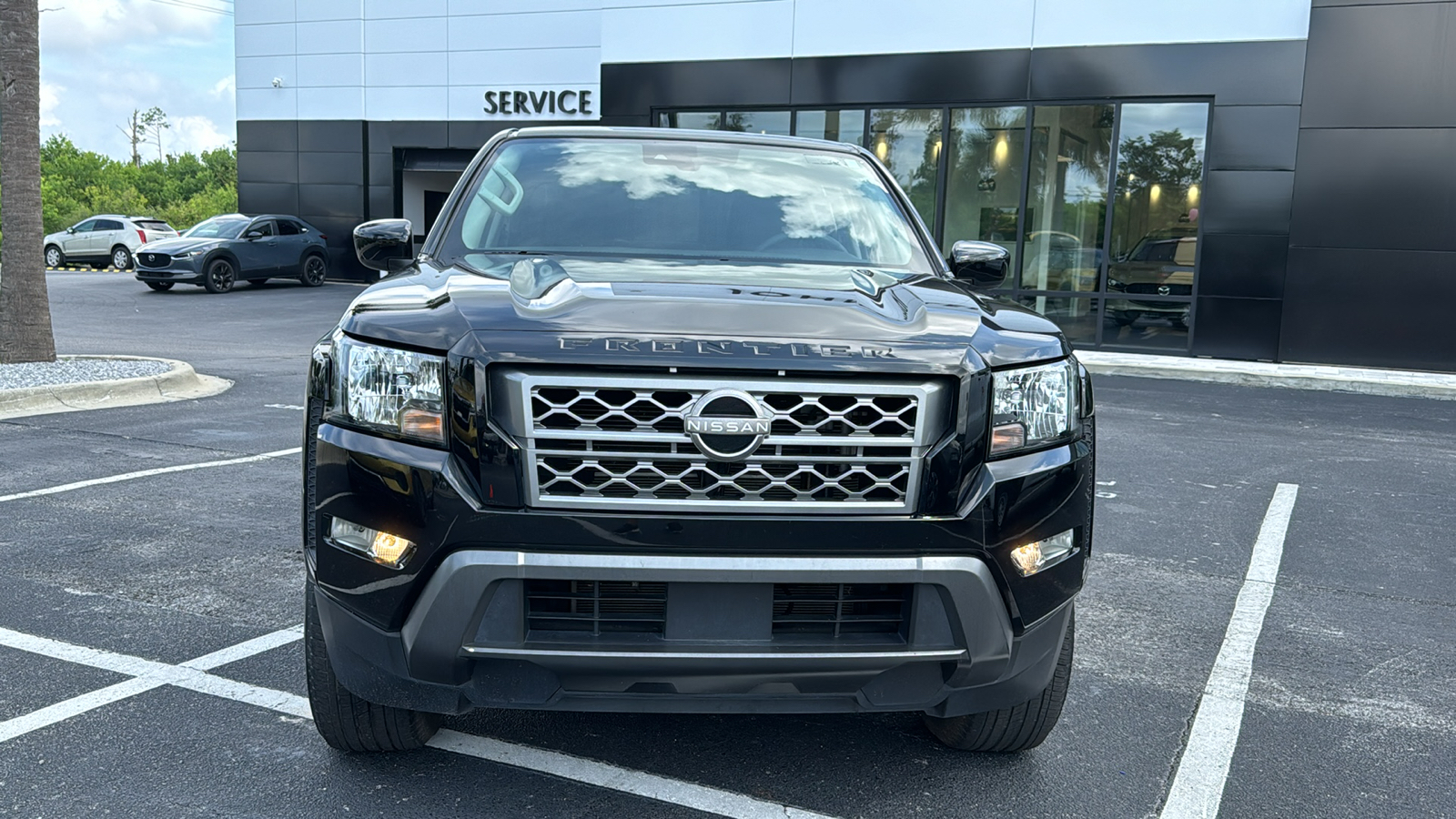 2022 Nissan Frontier SV 3