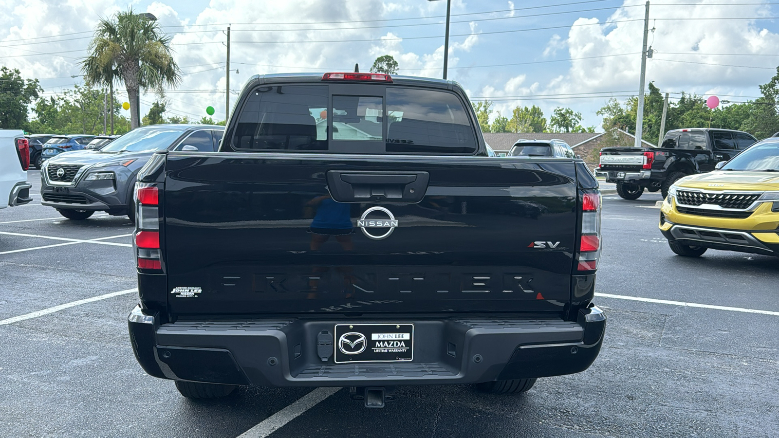 2022 Nissan Frontier SV 6