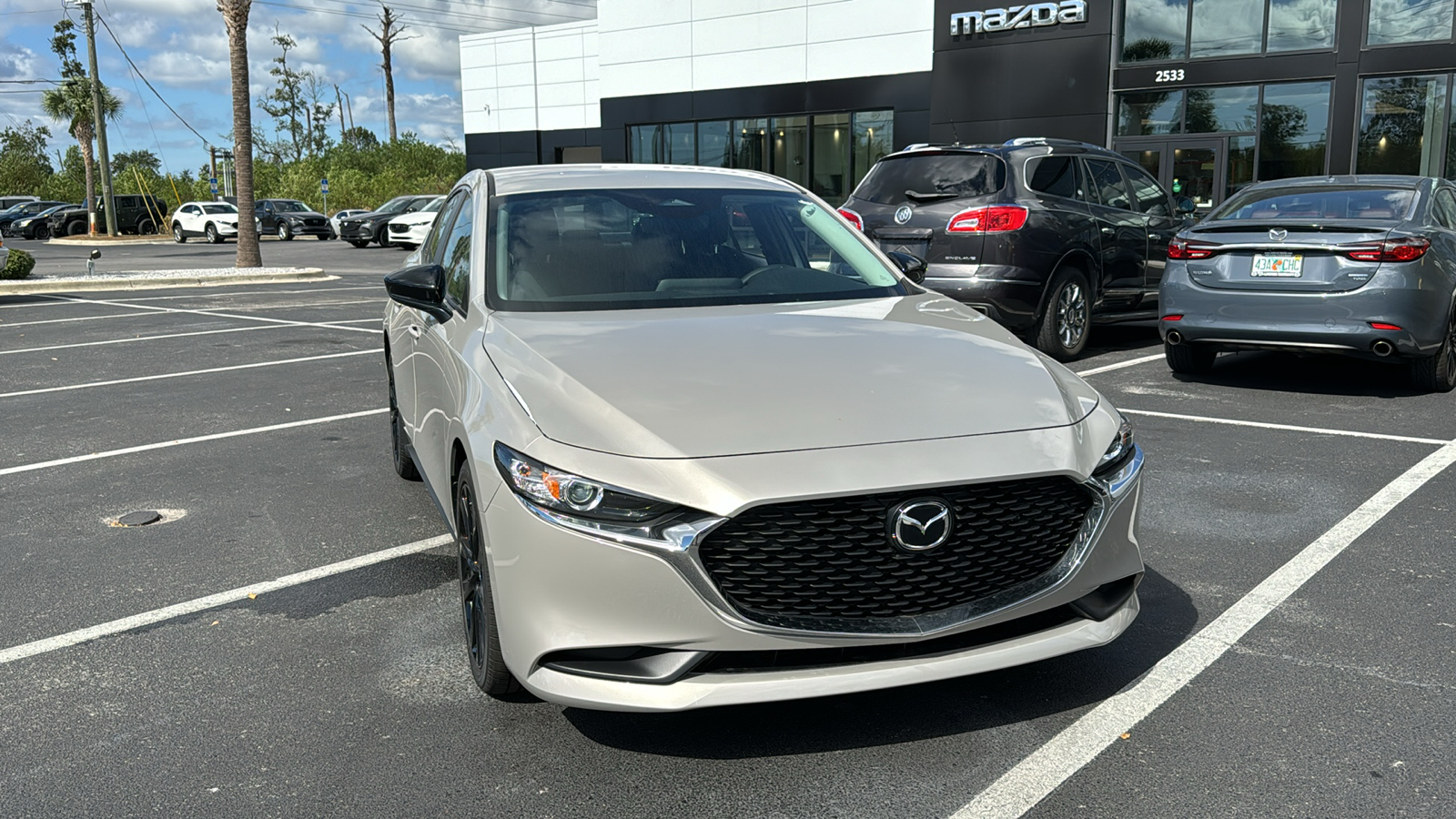 2025 Mazda Mazda3 2.5 S Select Sport 2