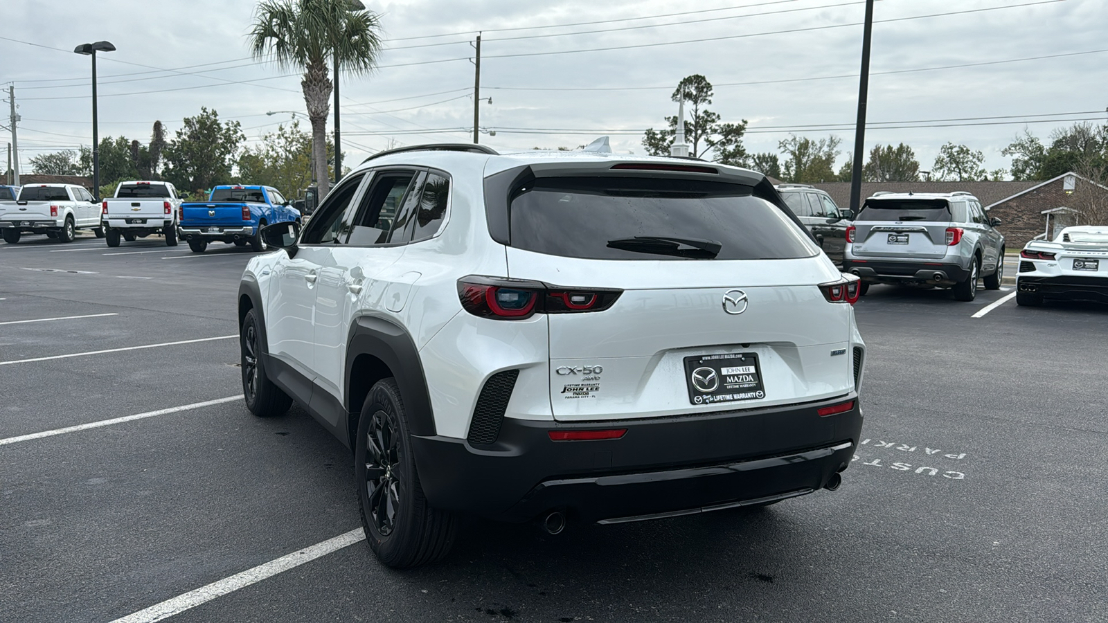 2025 Mazda CX-50  5