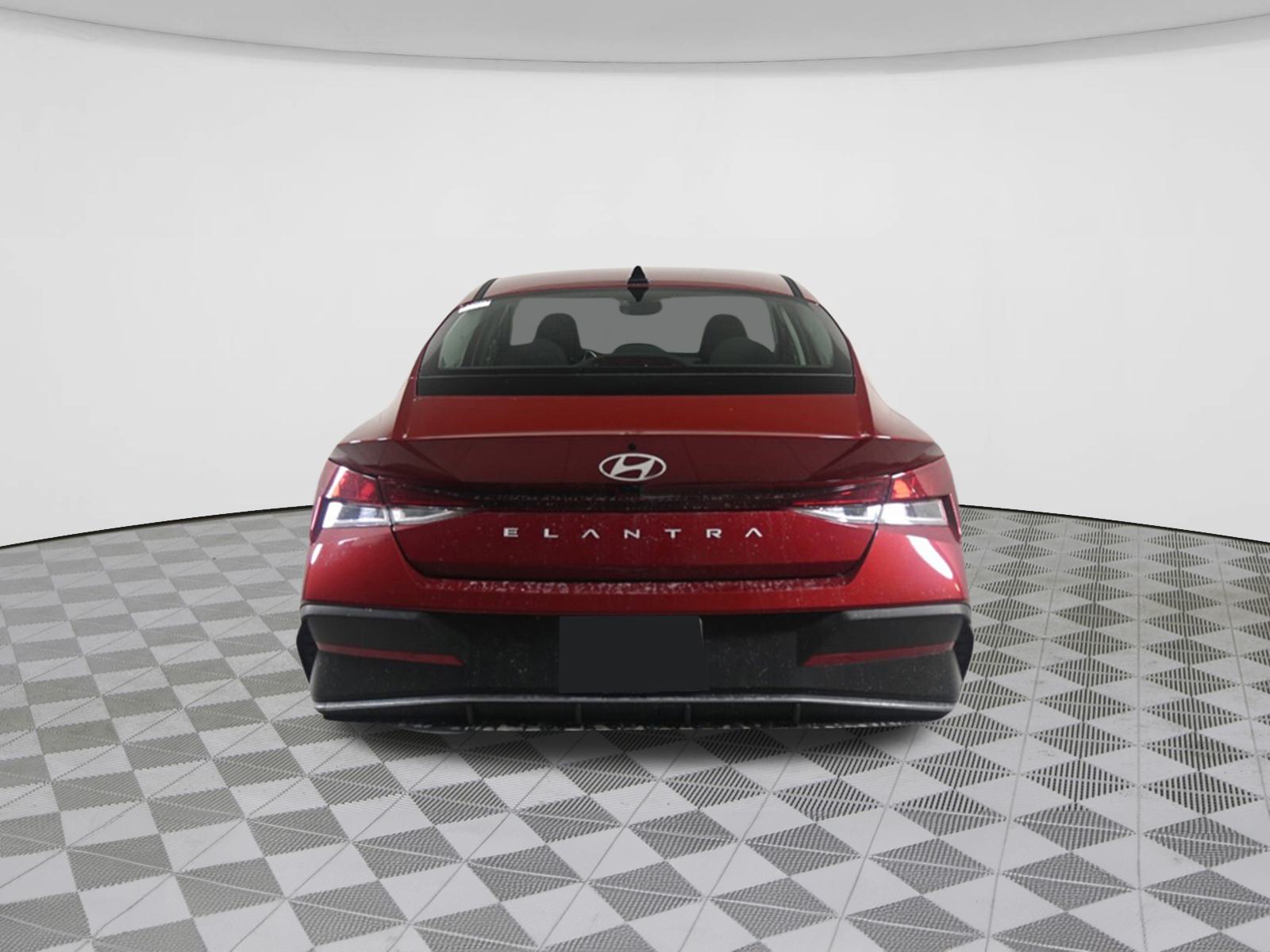 2024 Hyundai Elantra SEL 6