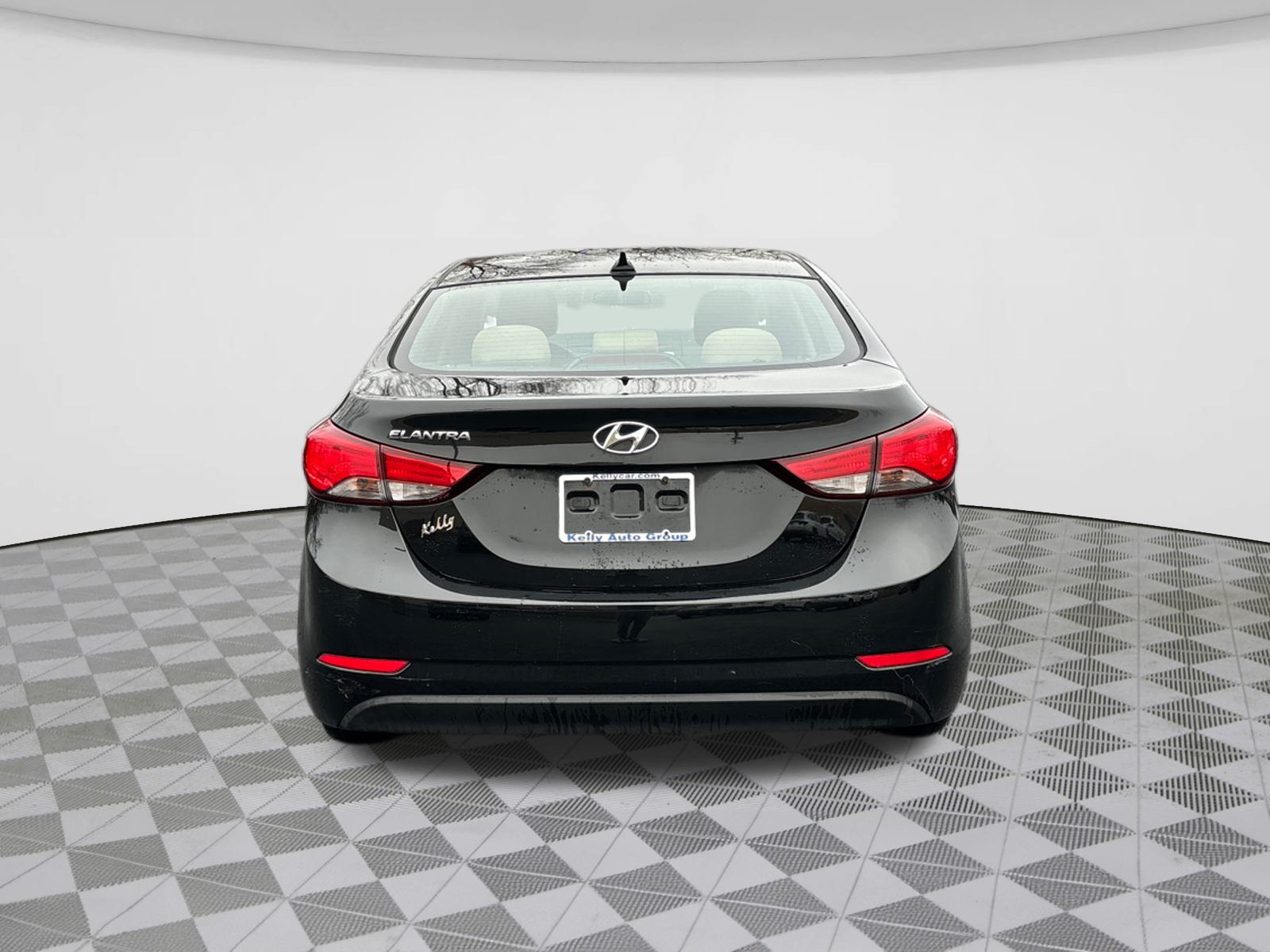 2016 Hyundai Elantra SE 6